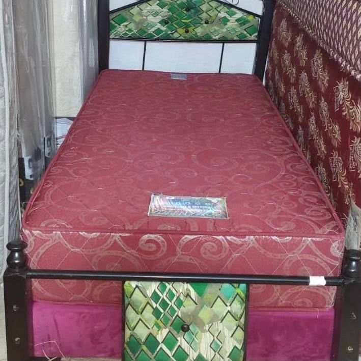 🛏️ Lit une place à vendre