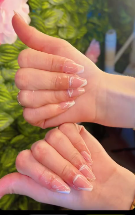 Pose d'ongles en gel ou en acrylique - image 5