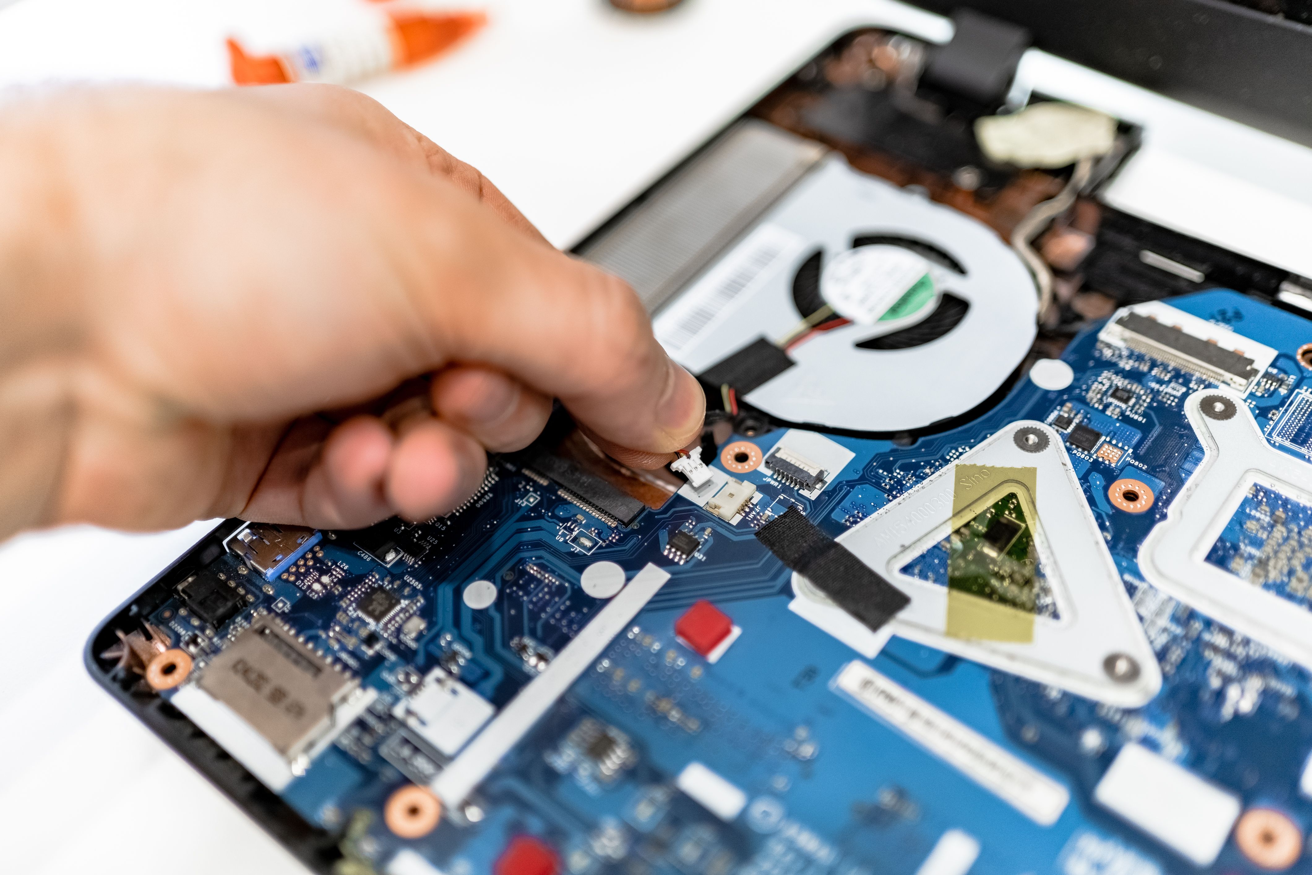 Maintenance et réparation logicielle - image 3